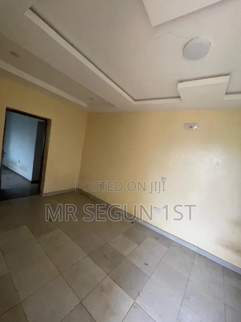 Mini Flat in Dove, Akala Express for rent in Akala Express