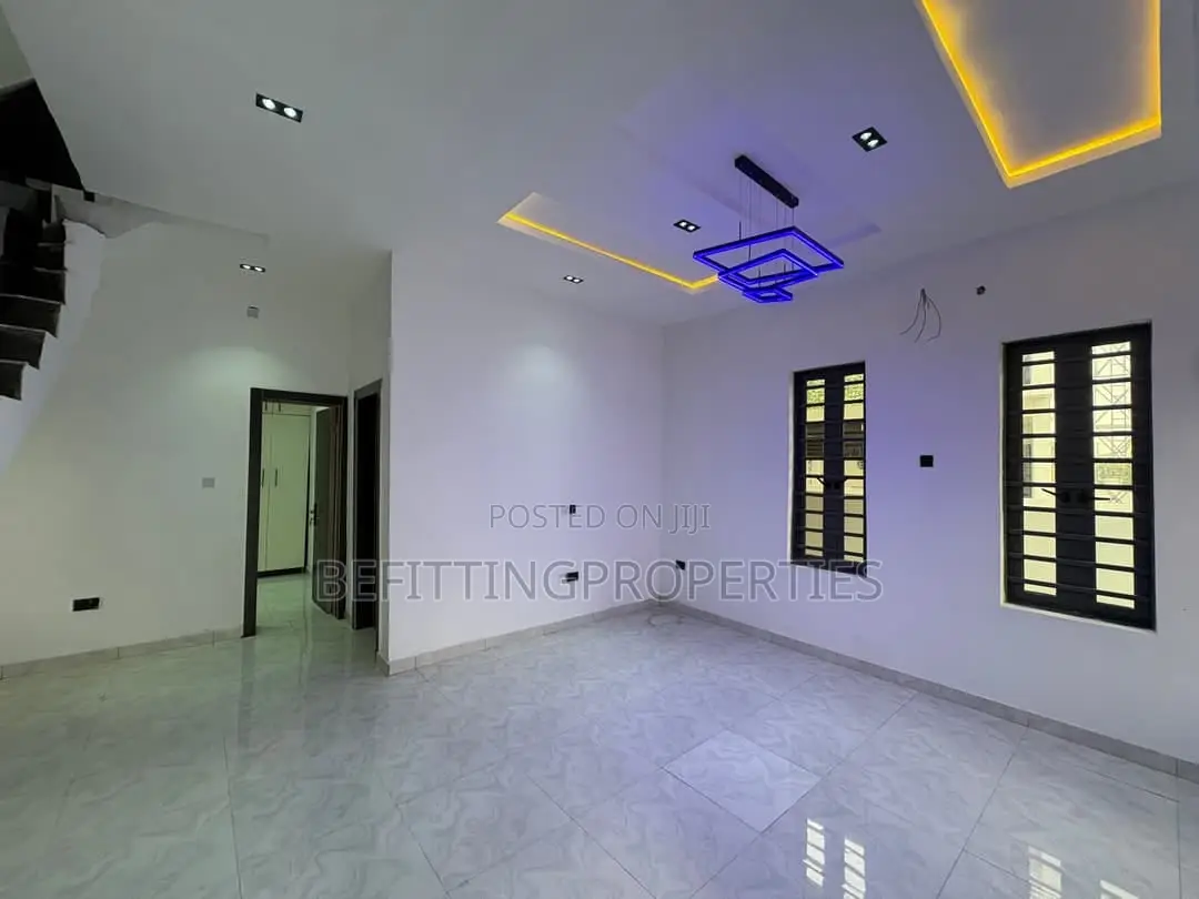 4bdrm Duplex in Ajah for sale in Ajah