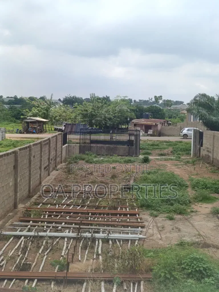`A Property Facing the Major Road With a Spacious Decking Warehouse, in Ibadan