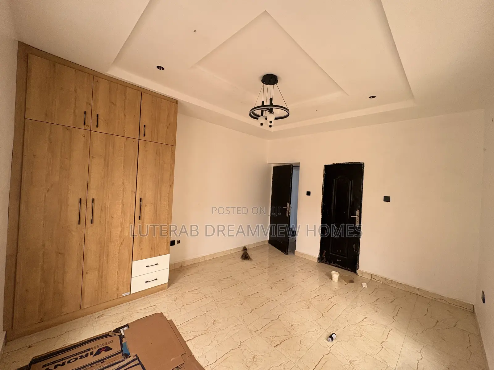 3bdrm Block of Flats in Wuye Main for rent in Wuye
