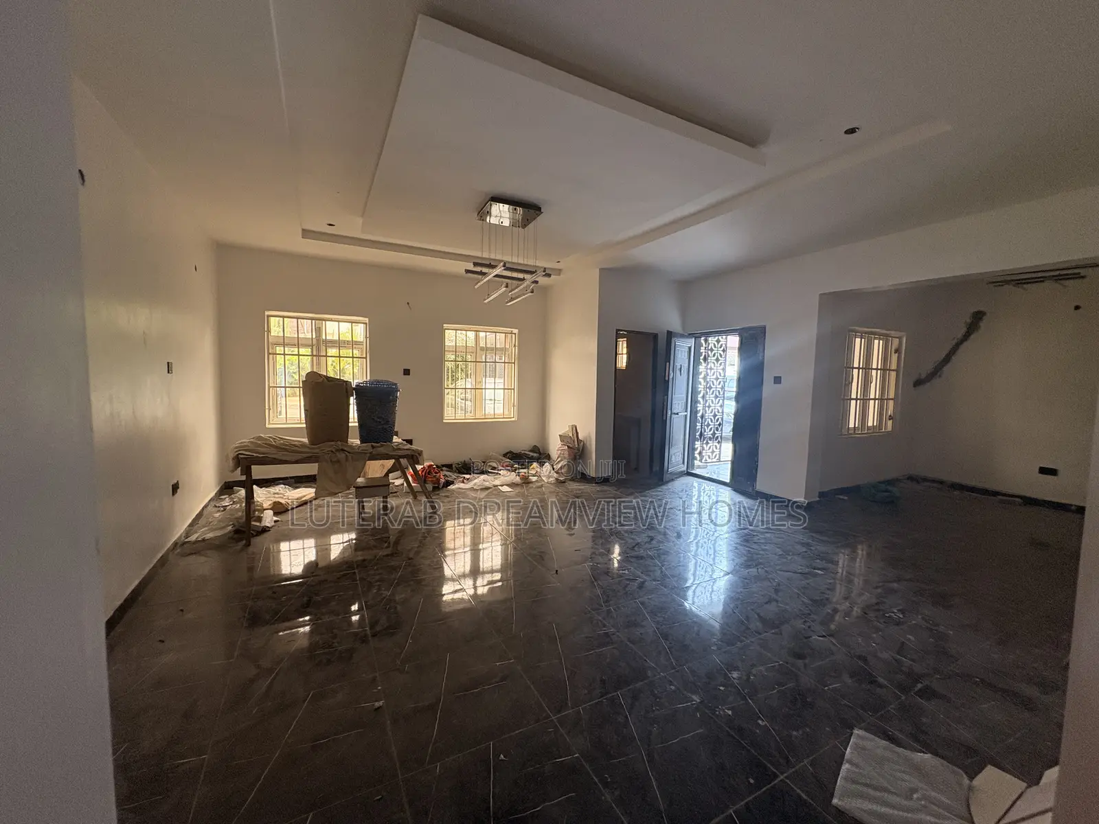 3bdrm Block of Flats in Wuye Main for rent in Wuye