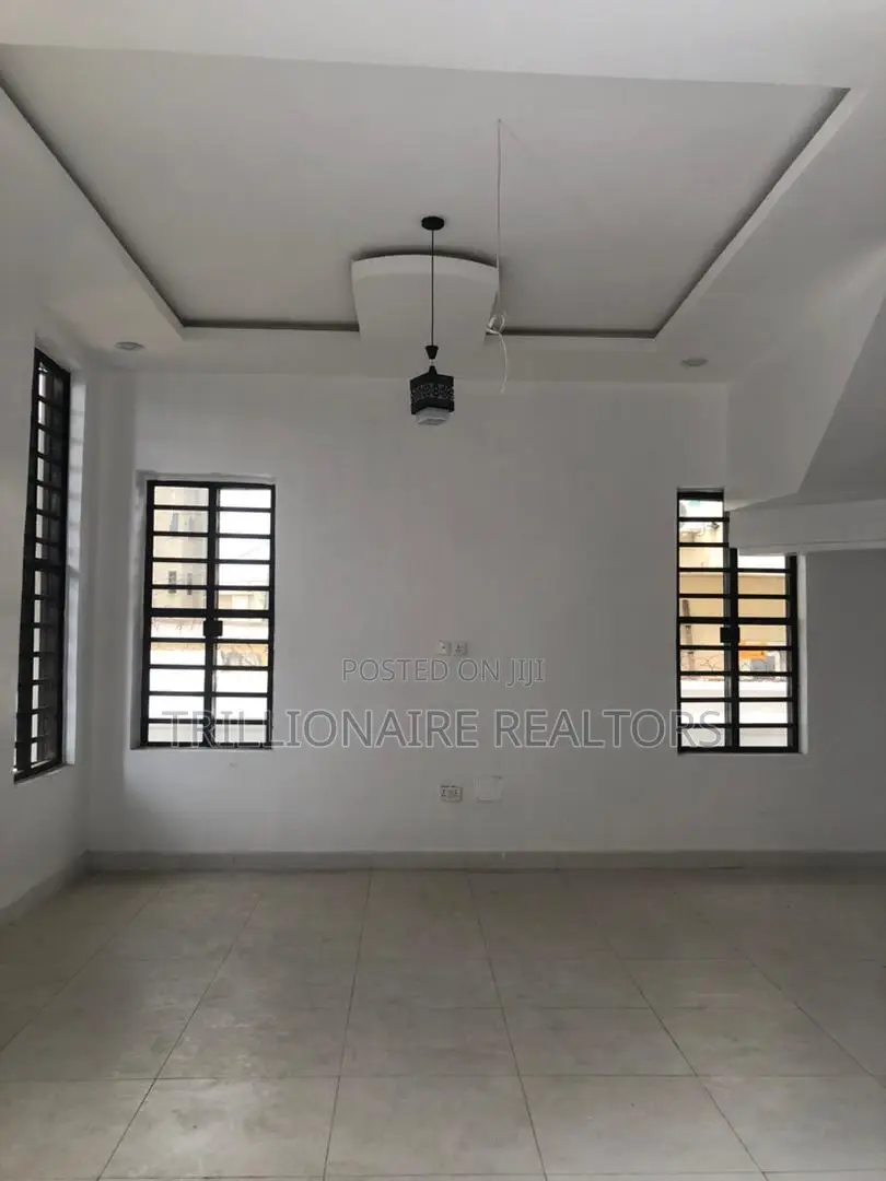 5bdrm Duplex in Happy Land Estate, Sangotedo for sale in Sangotedo
