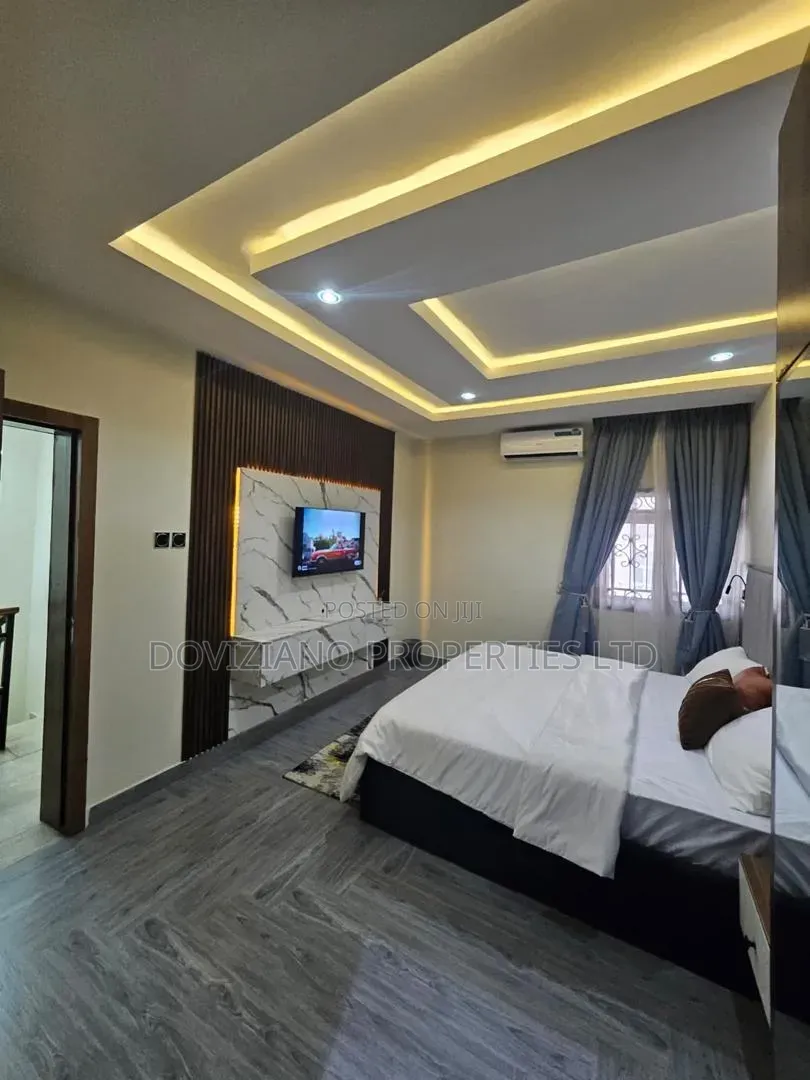 4bdrm Duplex in Ikeja GRA for sale in Ikeja GRA