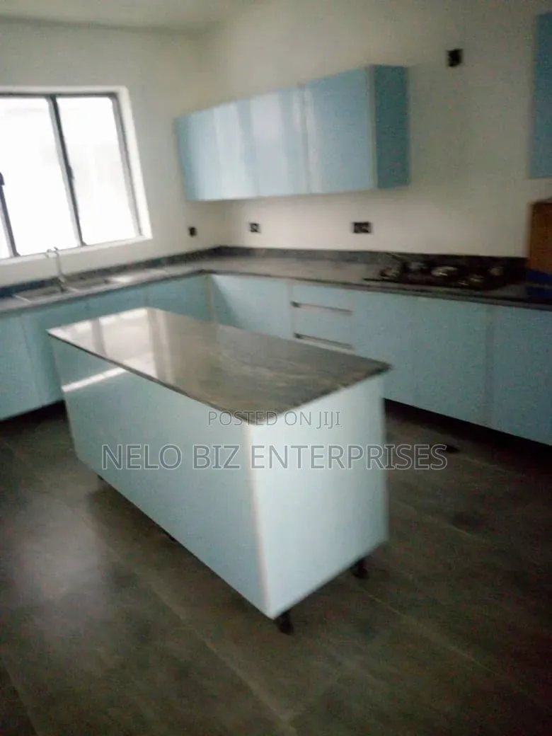 Furnished 5bdrm Duplex in Ligali Ayorinde for sale in Ligali Ayorinde