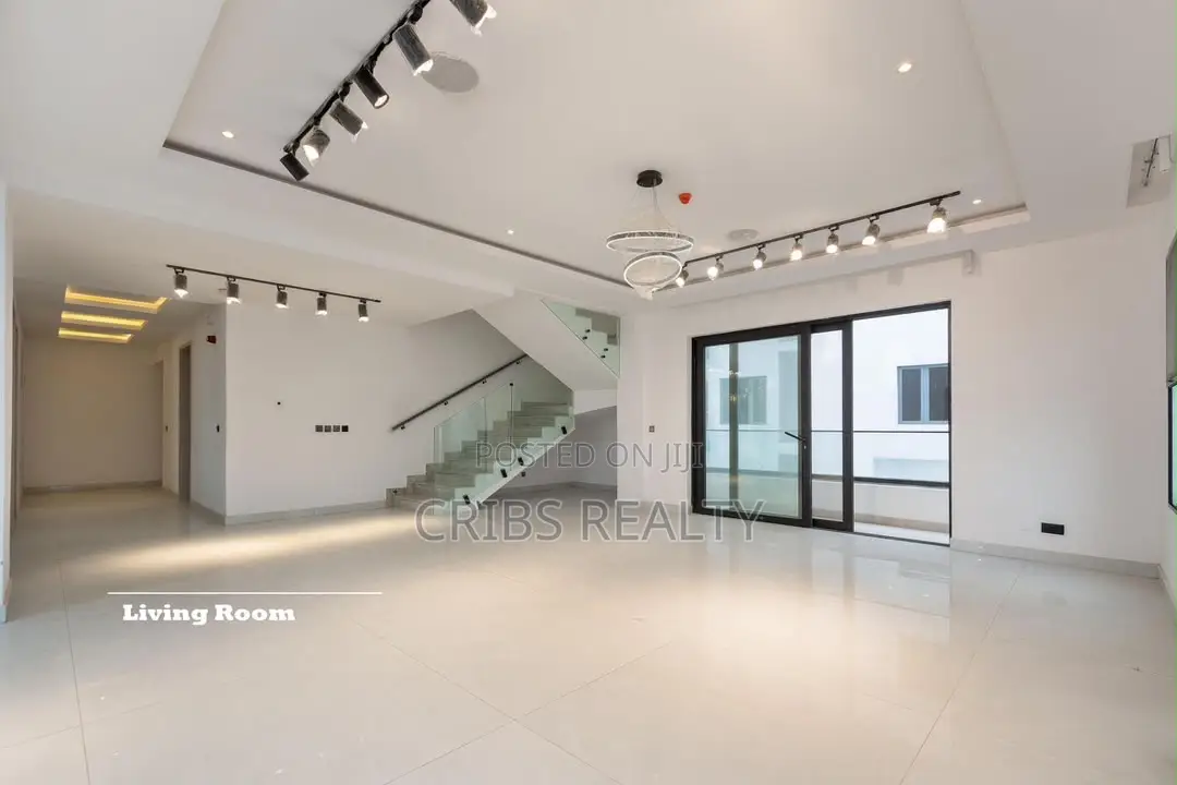 4bdrm Maisonette in Banana Island for sale in Banana Island