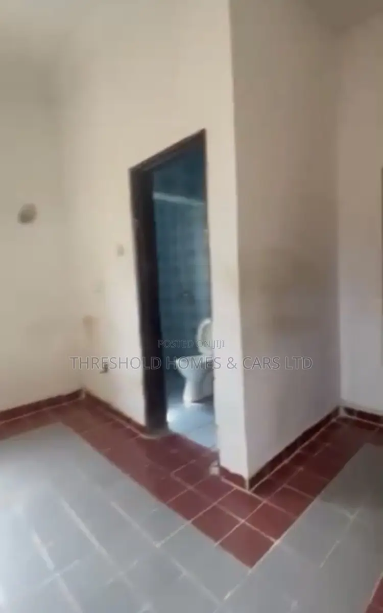 1bdrm Apartment in Zone B for rent in Zone B
