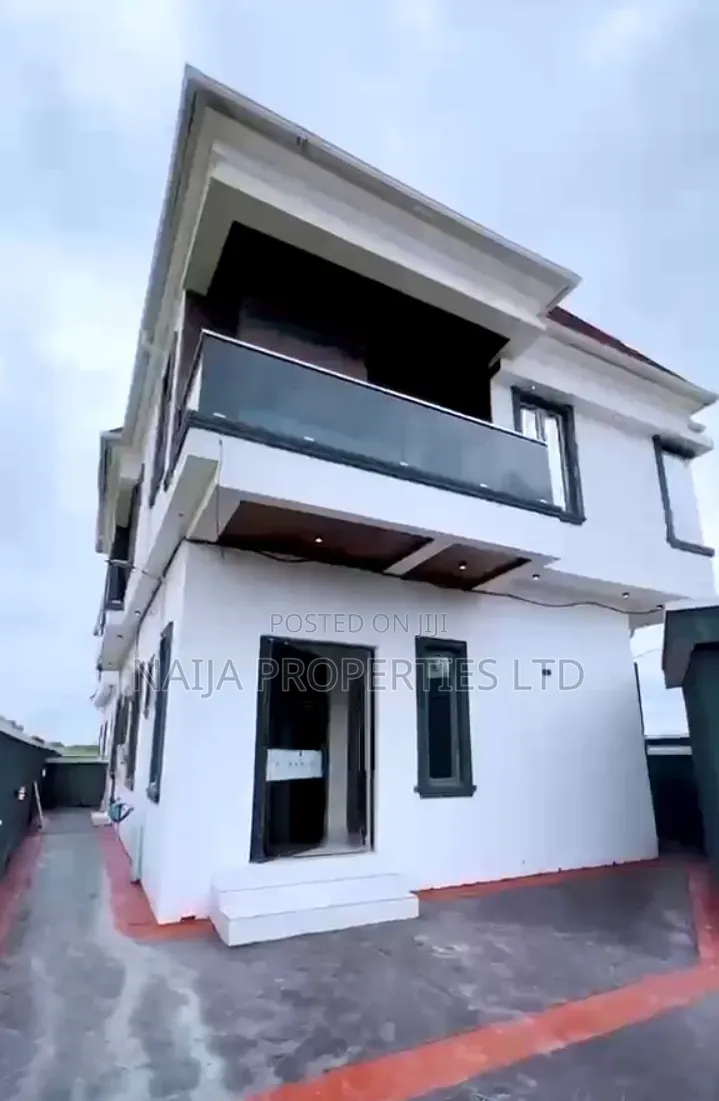 5bdrm Duplex in Abraham Adesanya Estate for rent in Abraham Adesanya Estate