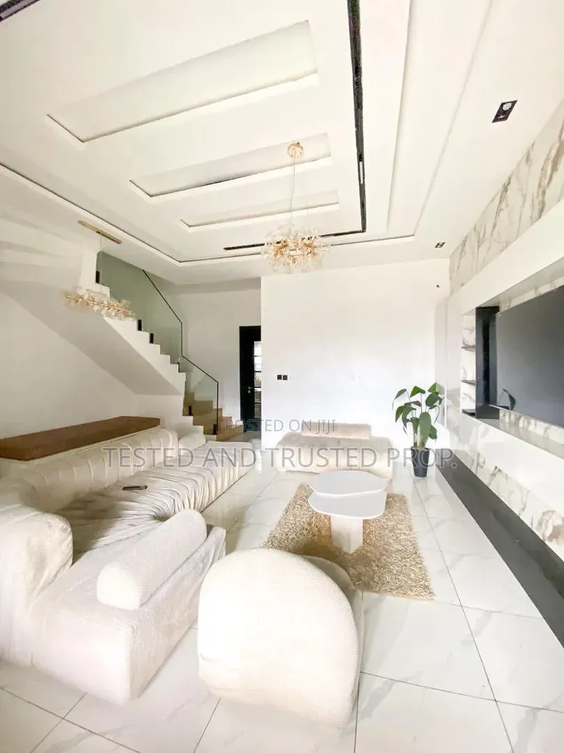 Furnished 4bdrm Duplex in Orchid Road, Chevron for rent in Chevron