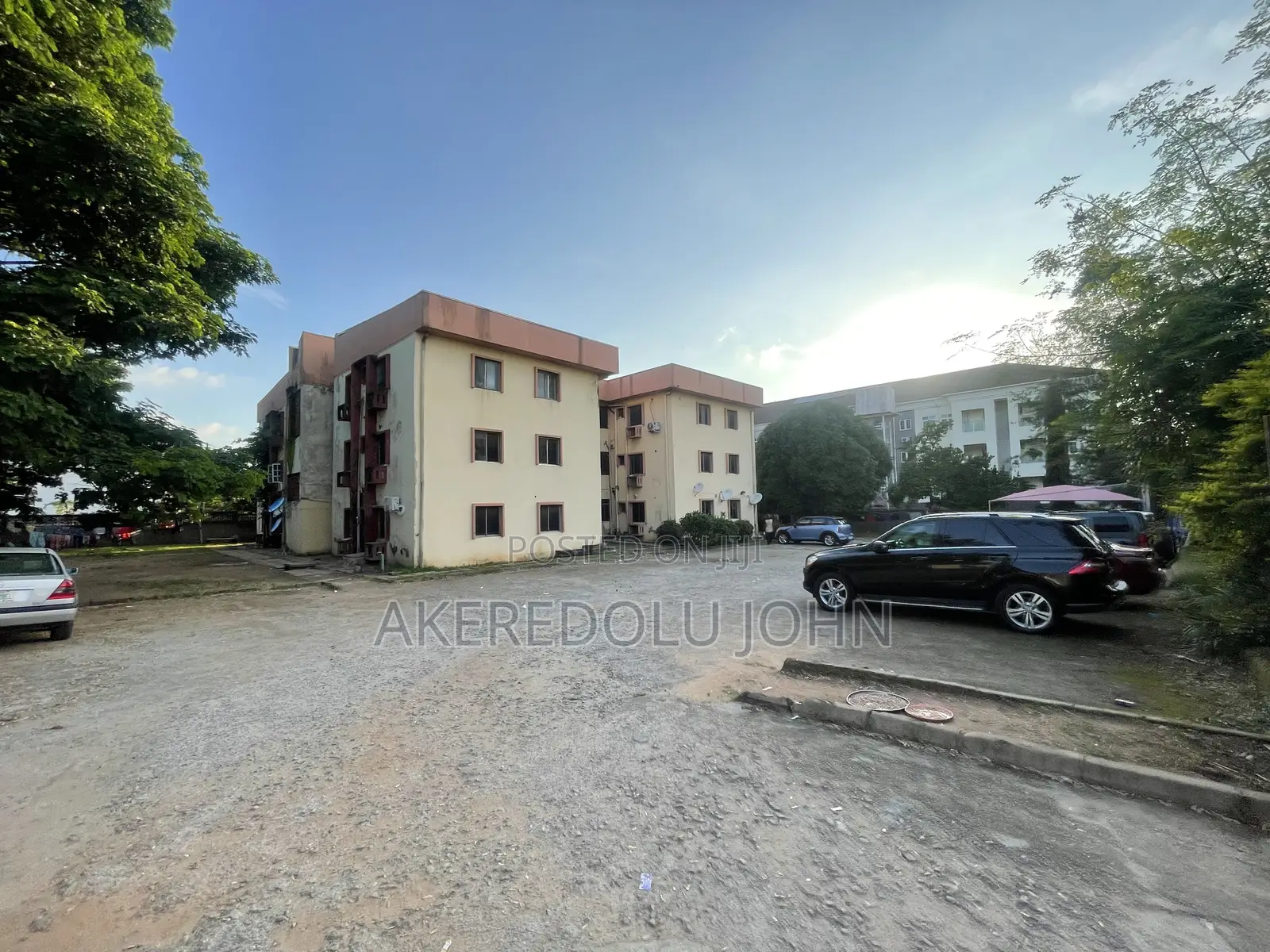 3bdrm Block of Flats in Zone 2 / Wuse for sale in Zone 2 / Wuse