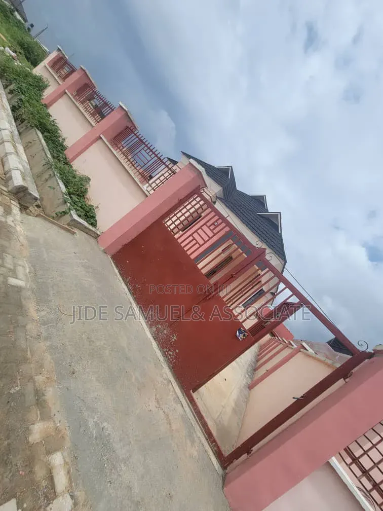 Furnished 3bdrm Bungalow in Ayobo for rent in Ayobo