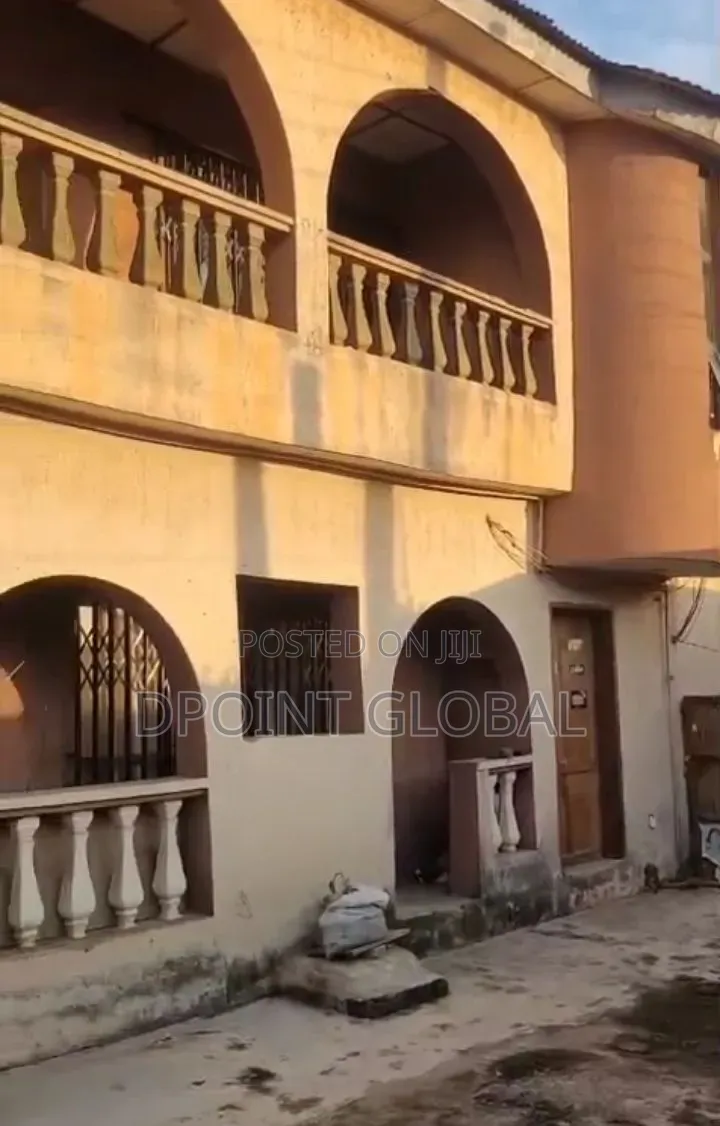 12bdrm Block of Flats in New London, Baruwa for sale in Baruwa