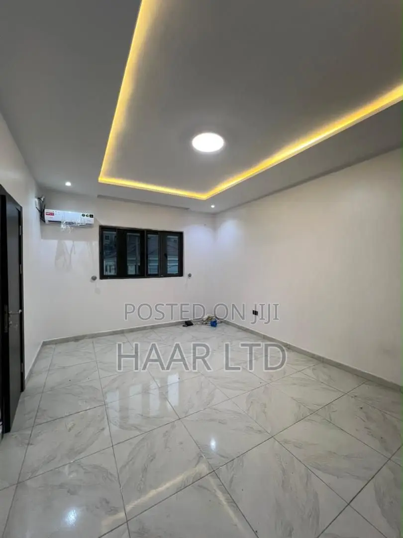 2bdrm Apartment in Lekki Phase 1 for rent in Lekki Phase 1
