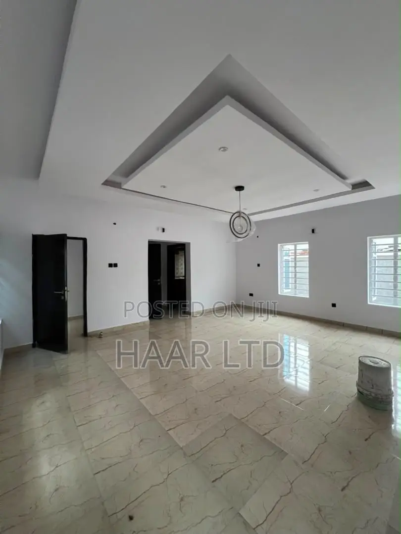 4bdrm Duplex in Abraham Adesanya Estate for rent in Abraham Adesanya Estate