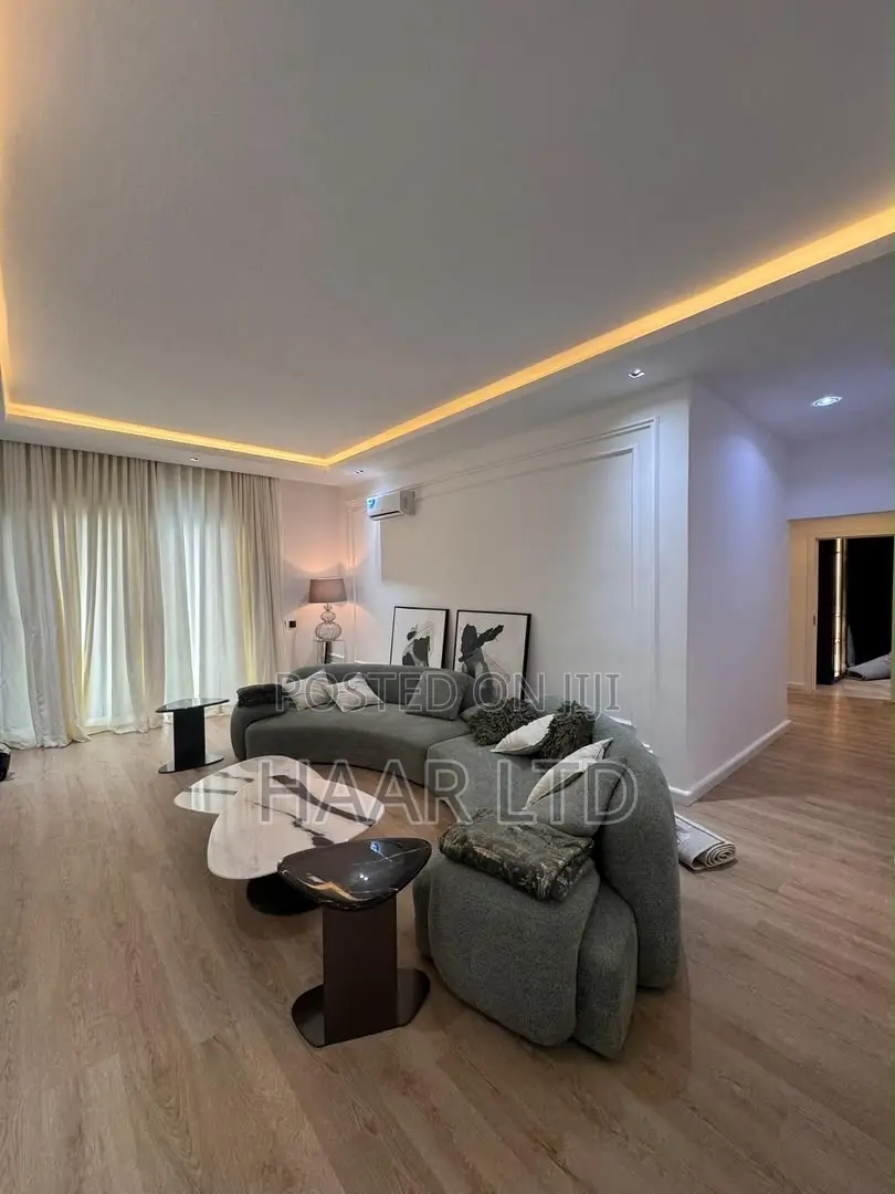 Furnished 3bdrm Apartment in Ademola Adetokunbo for rent in Ademola Adetokunbo