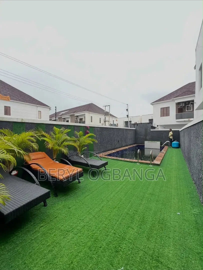 4bdrm Duplex in Lekki Phase 2 for sale in Lekki Phase 2