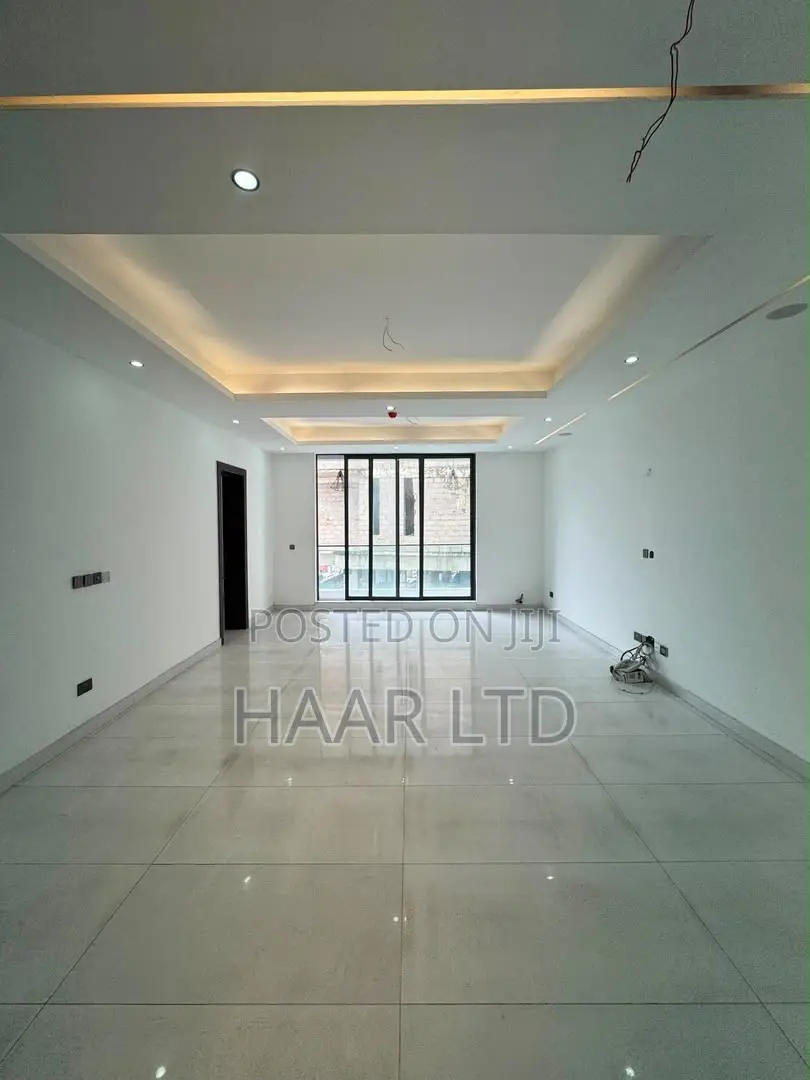 2bdrm Apartment in Lekki Phase 1 for sale in Lekki Phase 1