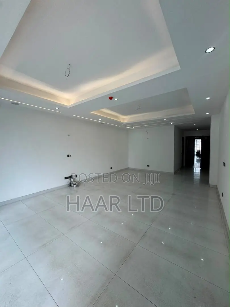 2bdrm Apartment in Lekki Phase 1 for sale in Lekki Phase 1