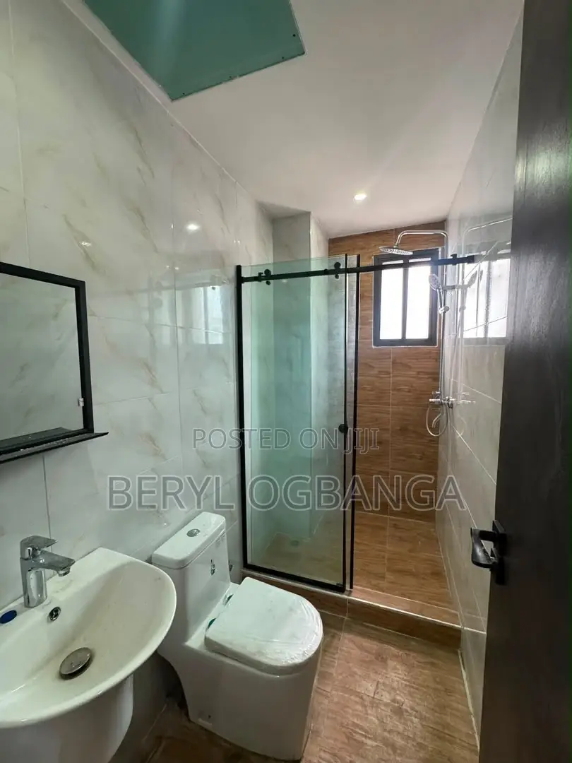 2bdrm Apartment in Lekki Phase 1 for sale in Lekki Phase 1