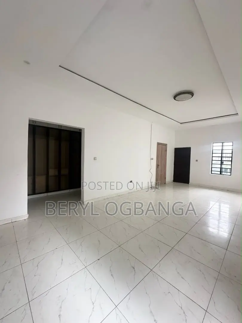 4bdrm Duplex in Ikate for rent in Ikate