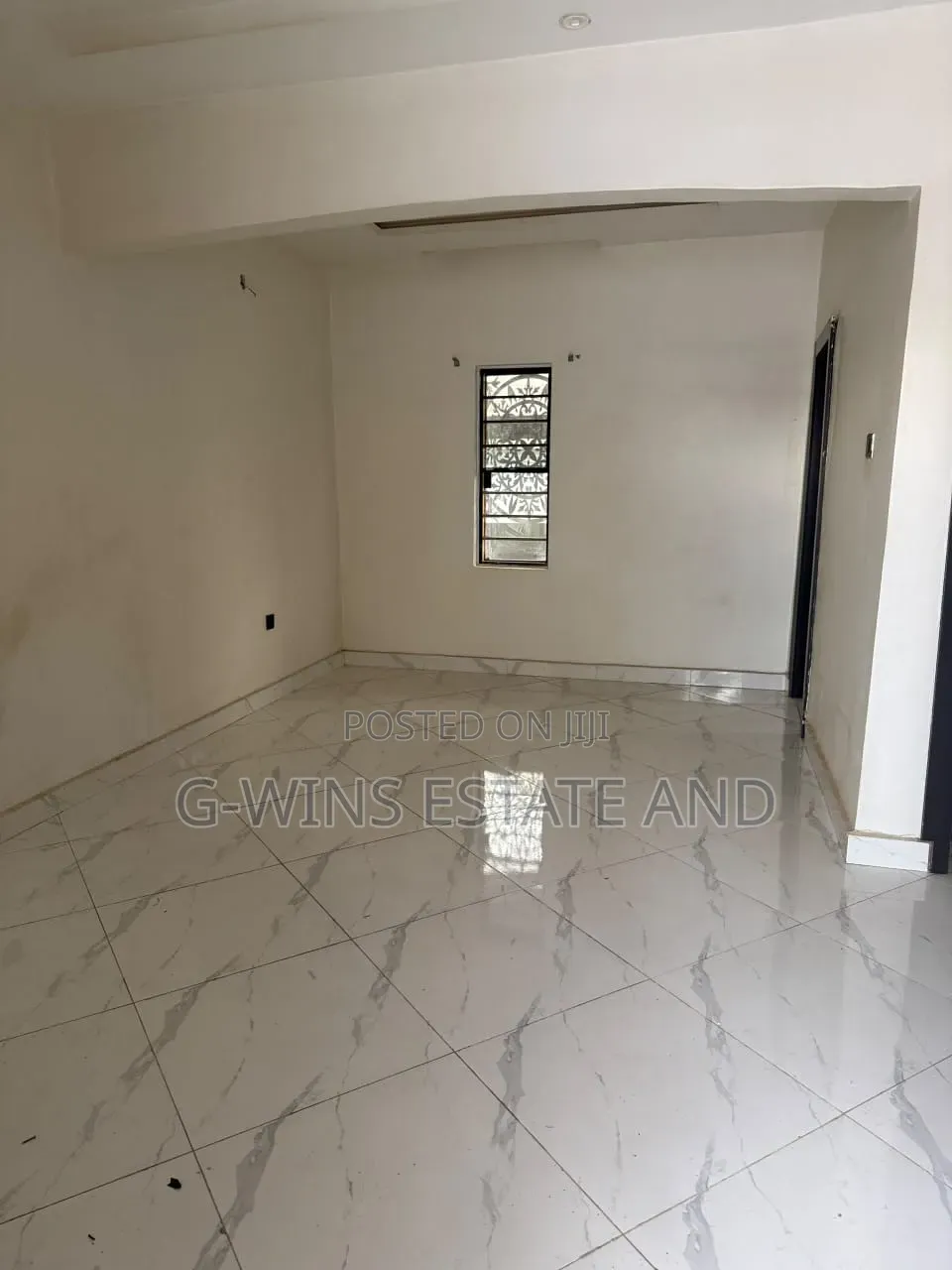 2bdrm Duplex in Okhuoromi Off, Benin City for rent in Benin City