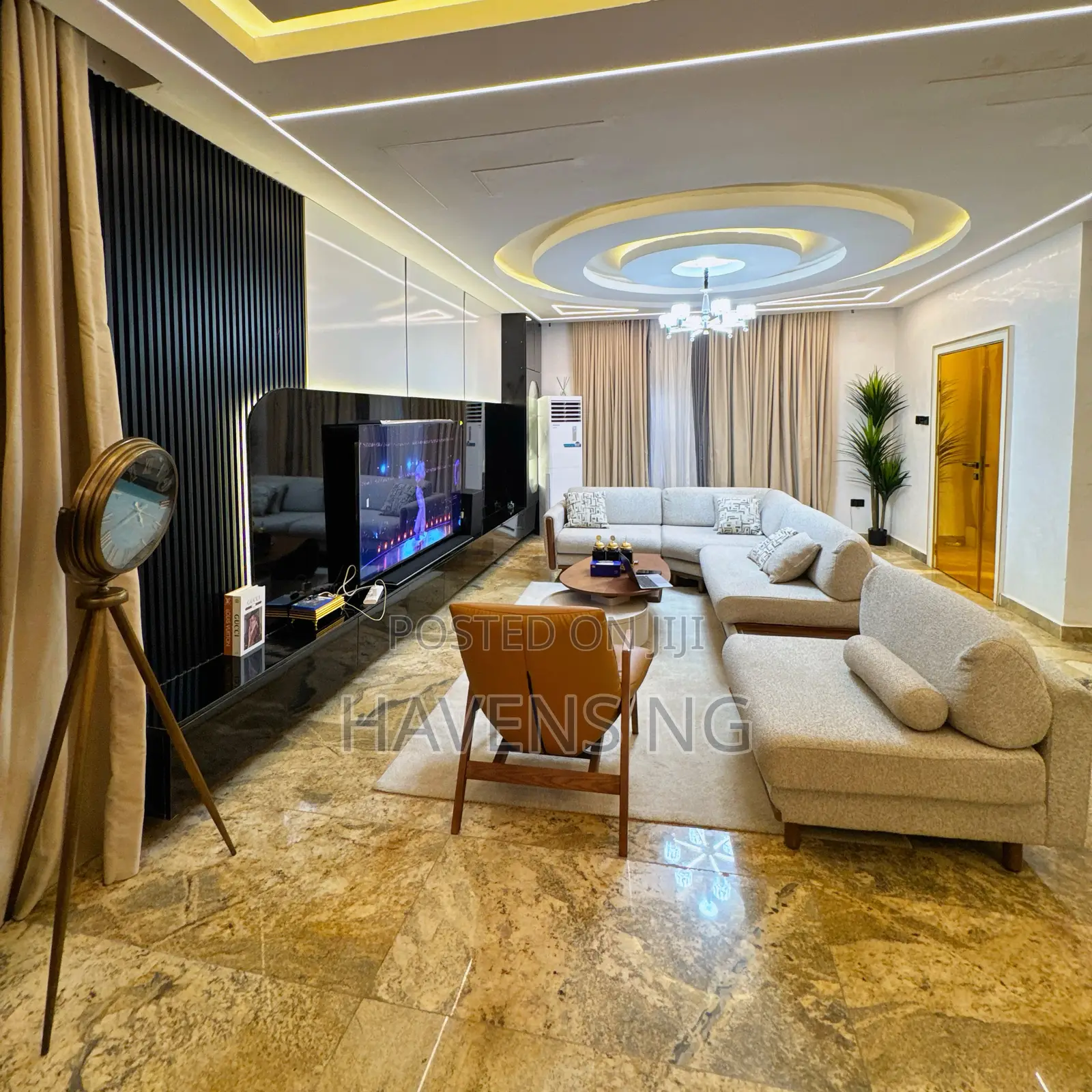Luxury 4-Bedroom Apartment for Shortlet in Abuja in Jabi