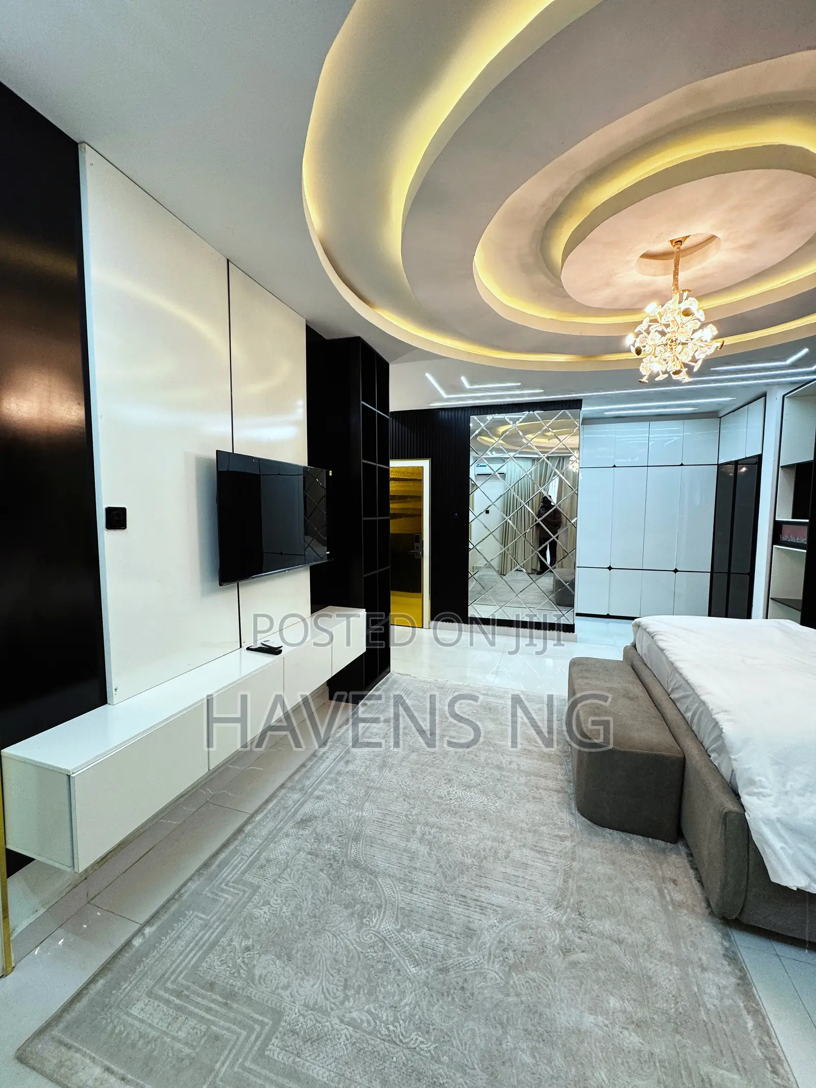 Luxury 4-Bedroom Apartment for Shortlet in Abuja in Jabi