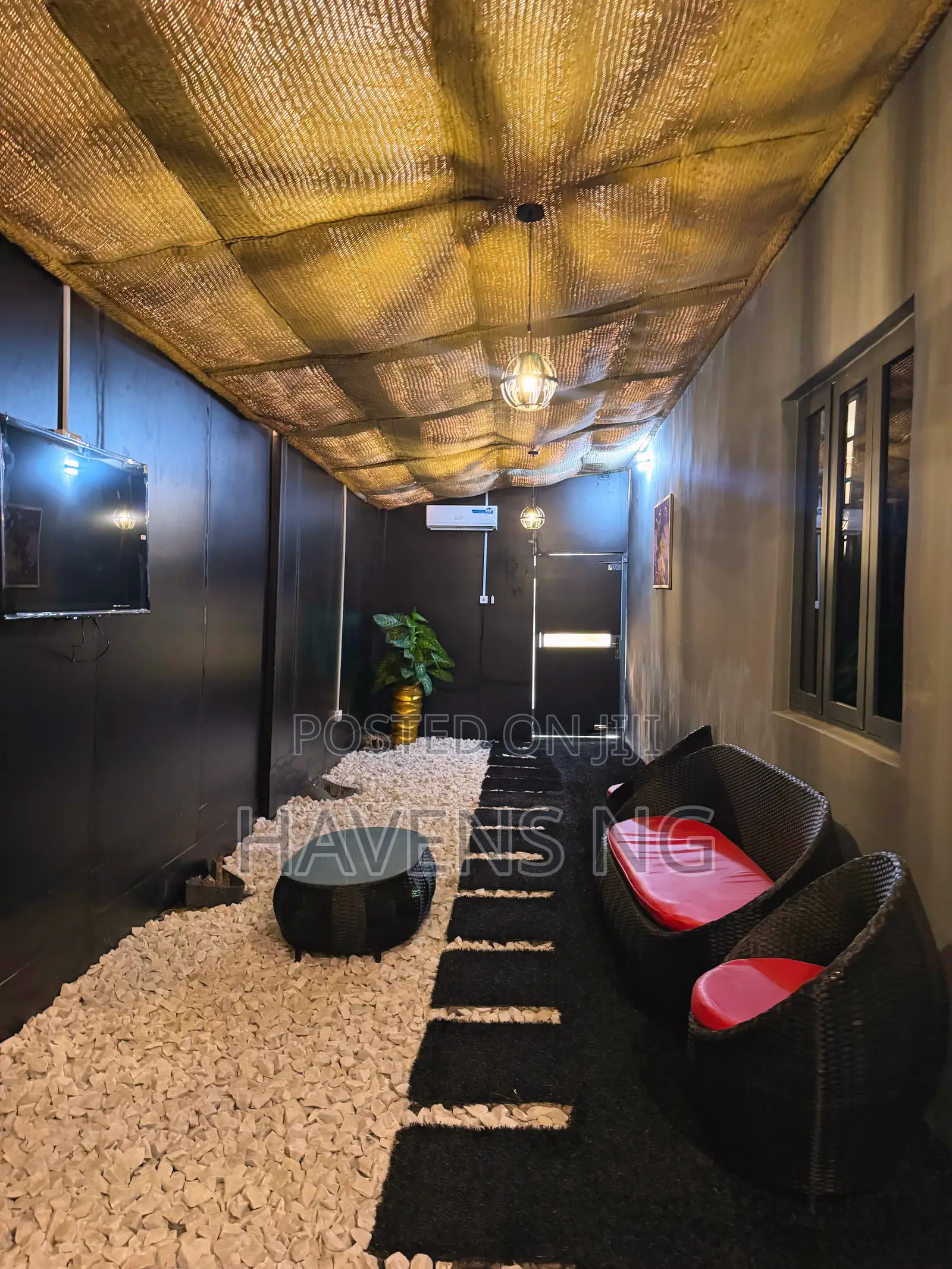 Luxury 4-Bedroom Apartment for Shortlet in Abuja in Jabi