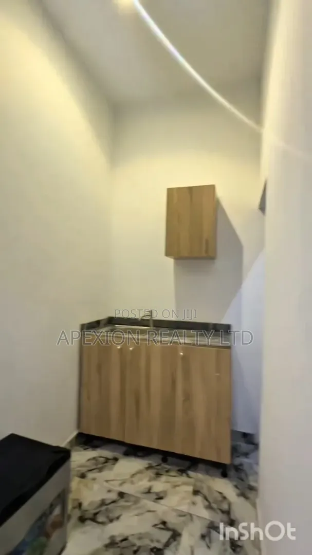 Furnished 9bdrm Duplex in New Layout for sale in New Layout