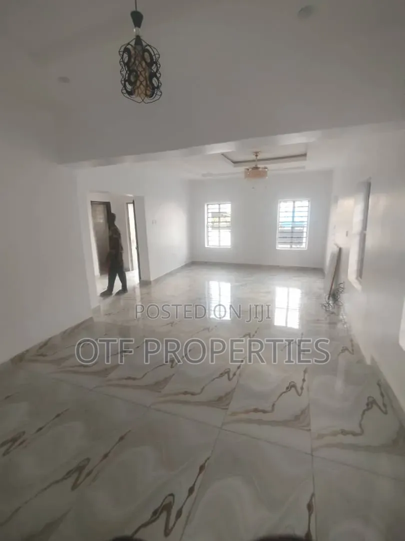 4bdrm Duplex in Fo1, Kubwa for rent in Kubwa