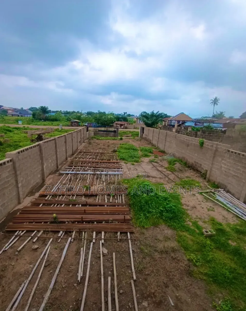 602 SQM Warehouse Facing the Expressway! in Iwo Road