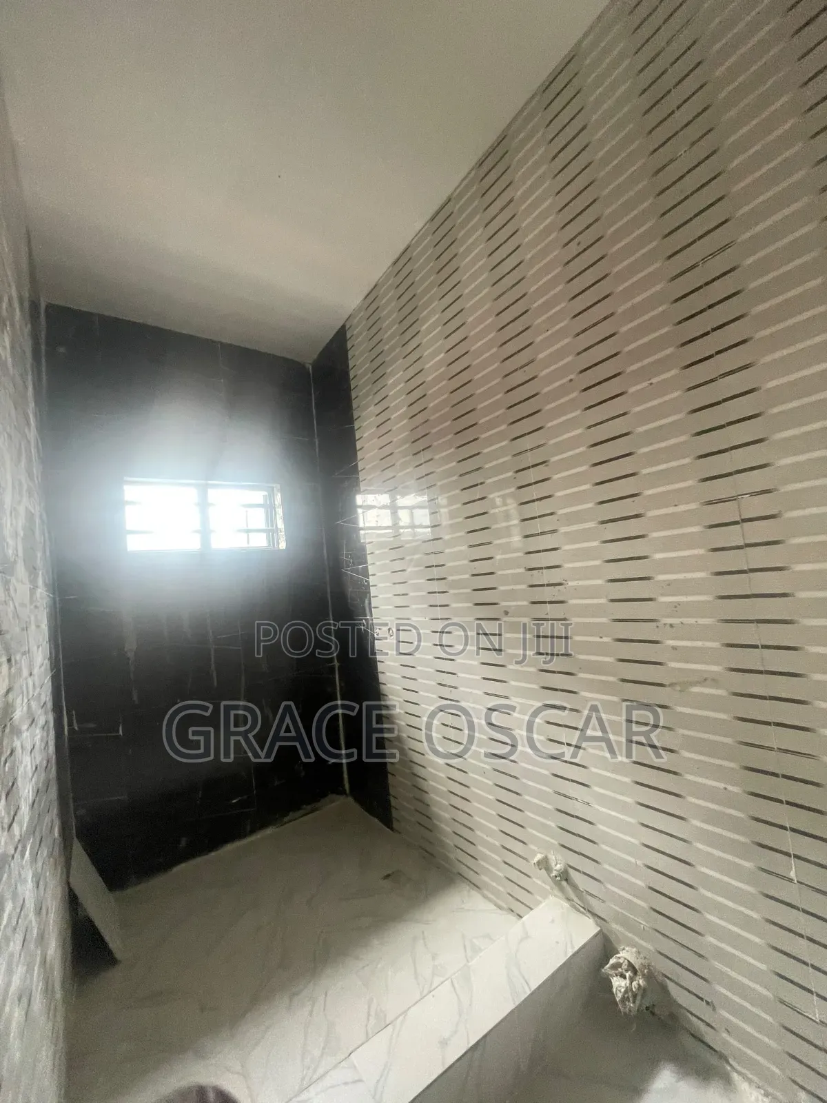 4bdrm Duplex in Lekki Expressway for sale in Lekki Expressway