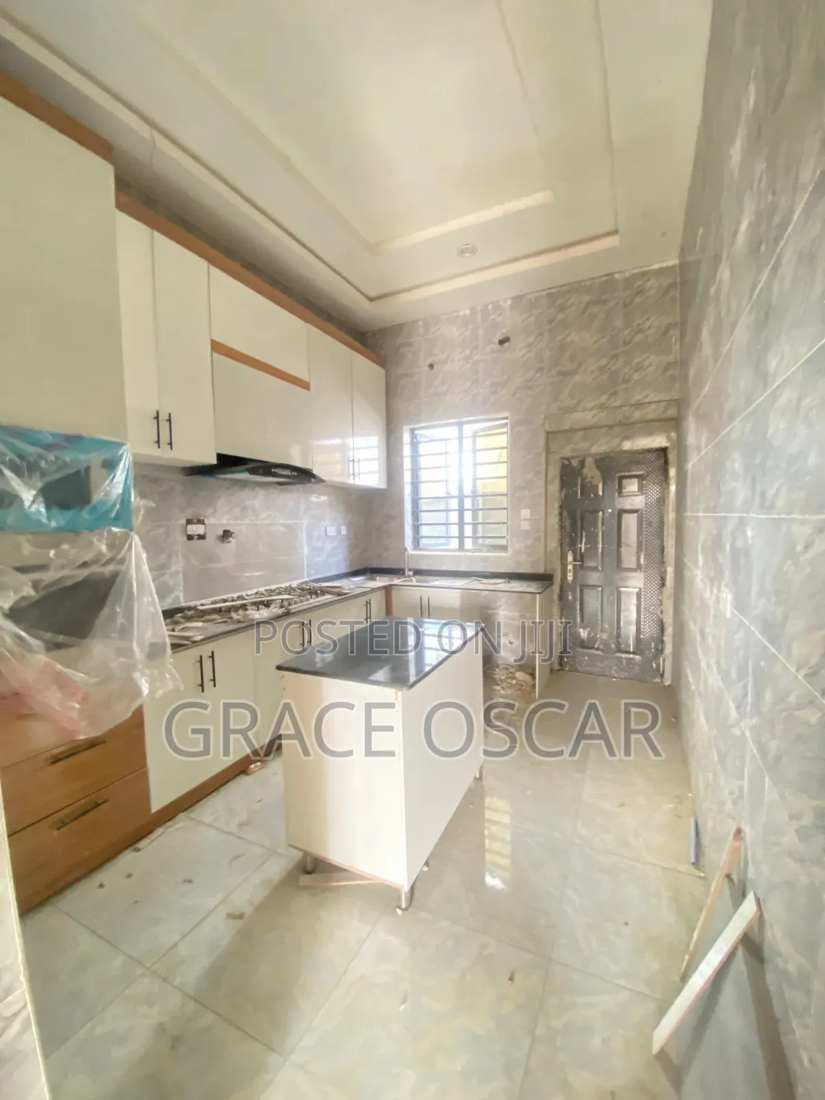 5bdrm Duplex in Lekki Expressway for sale in Lekki Expressway