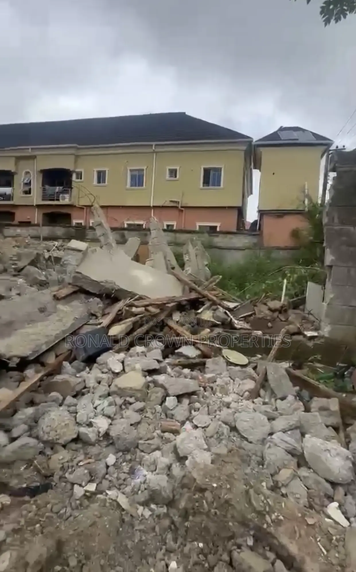 Complete Full Plot of Land at Amuwo ODOFIN, Lagos in Apple Junction
