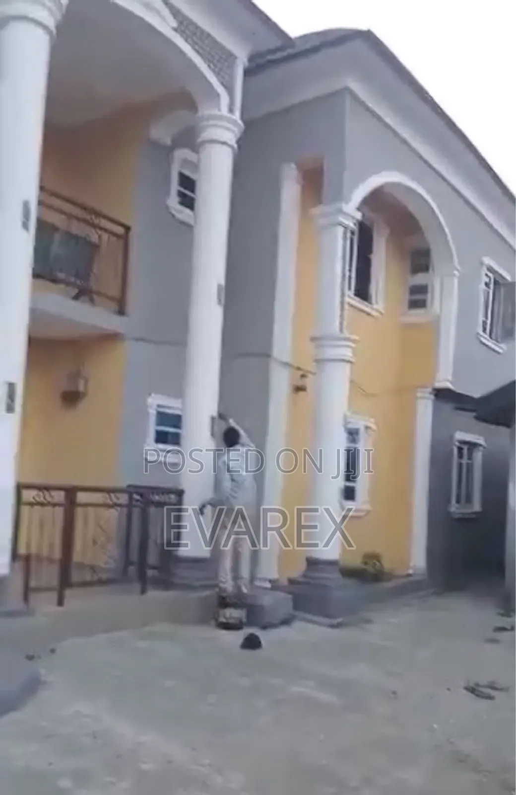 12bdrm Block of Flats in Iba / Ojo for sale in Iba / Ojo
