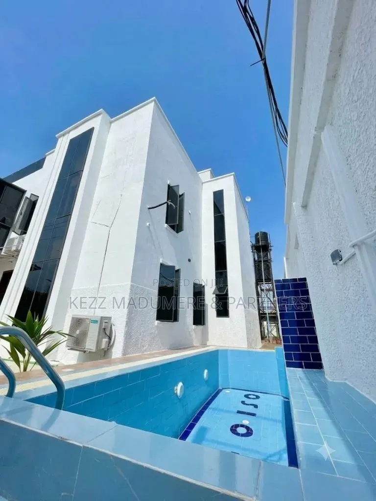 3bdrm Duplex in Awoyaya,Sangotedo, for rent in Sangotedo