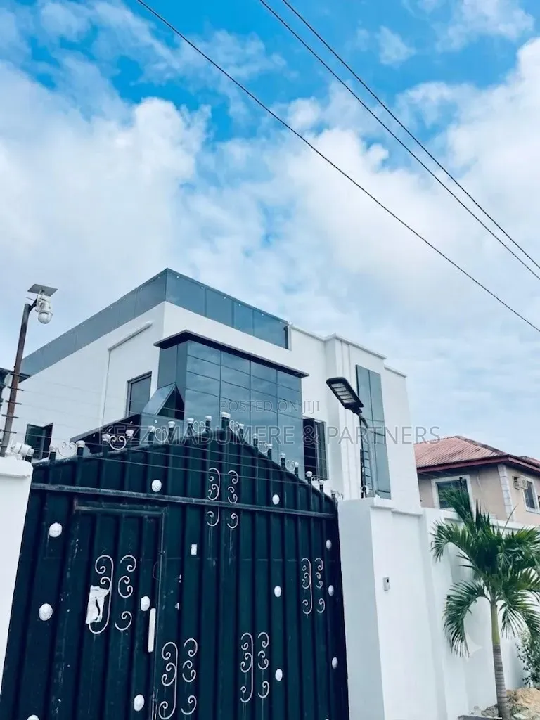 3bdrm Duplex in Awoyaya,Sangotedo, for rent in Sangotedo