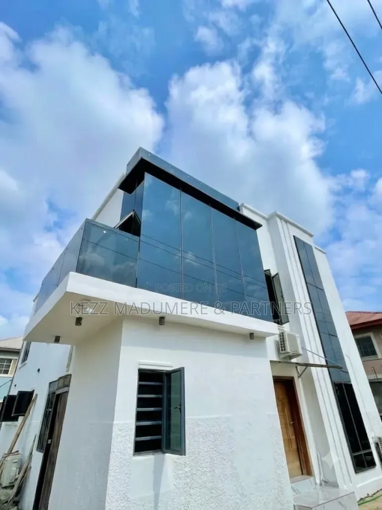 3bdrm Duplex in Awoyaya,Sangotedo, for rent in Sangotedo