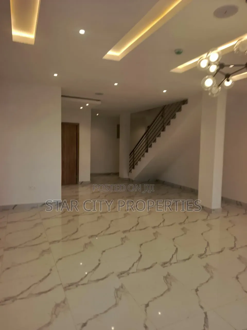 4bdrm Maisonette in Ikeja Gra Lagos for rent in Ikeja GRA