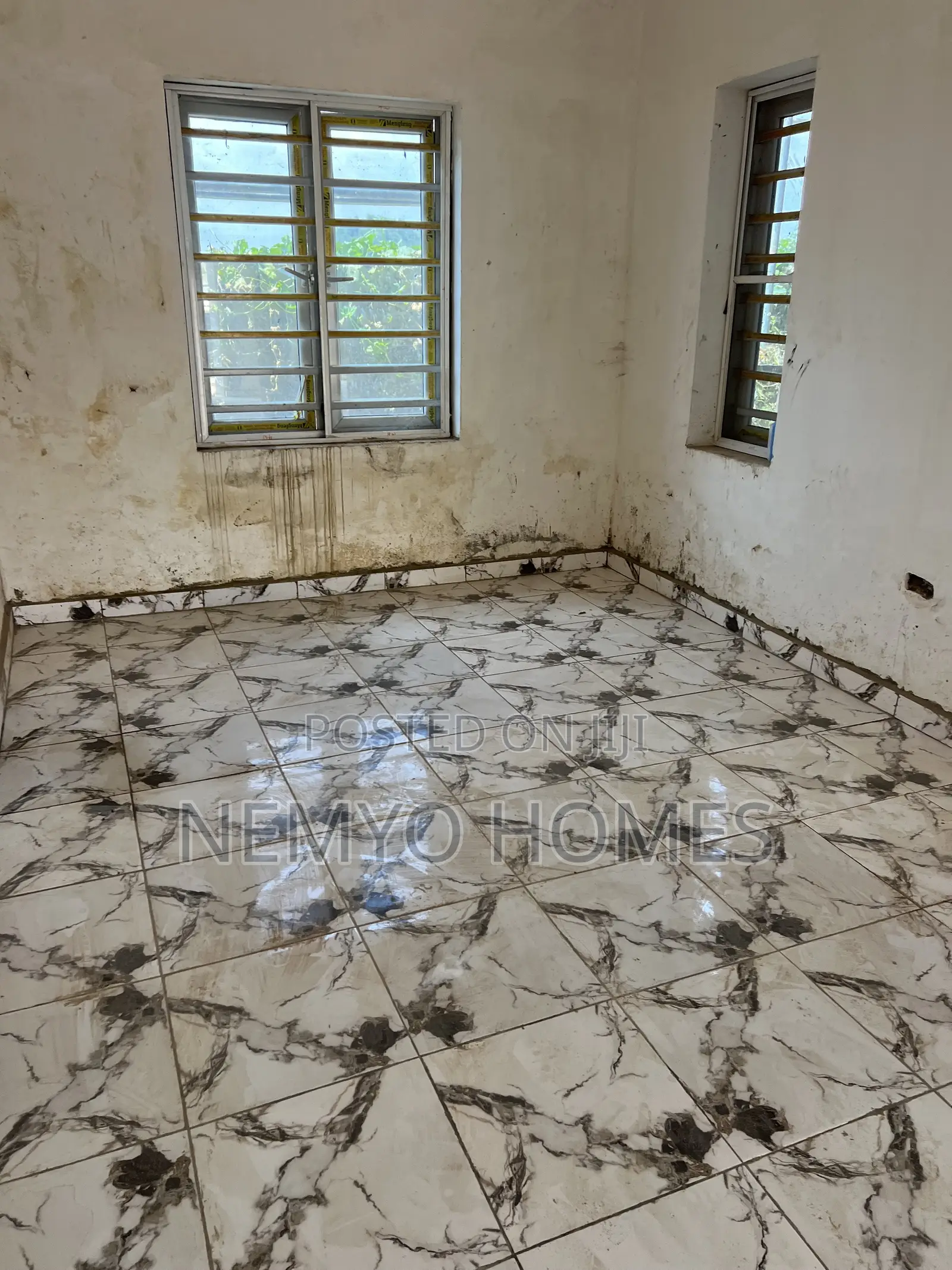 2bdrm Block of Flats in Apo, Guze for sale in Guze