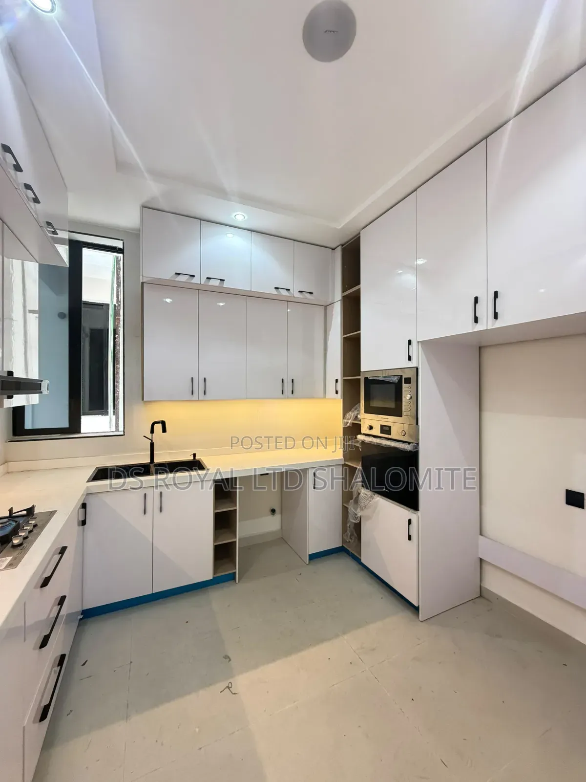 2bdrm Block of Flats in Ikate for sale in Ikate