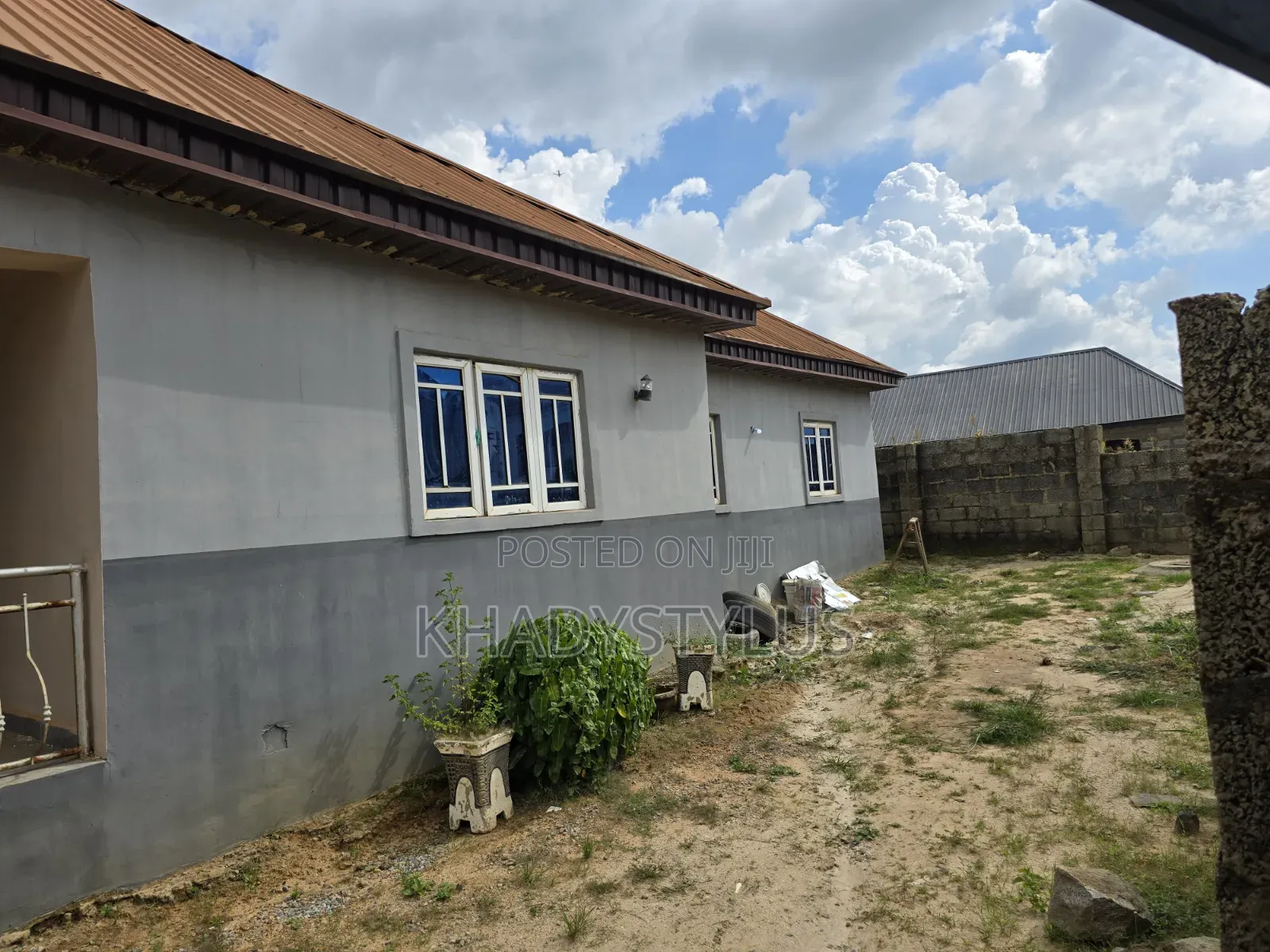 2bdrm Bungalow in Ushafa for sale in Ushafa