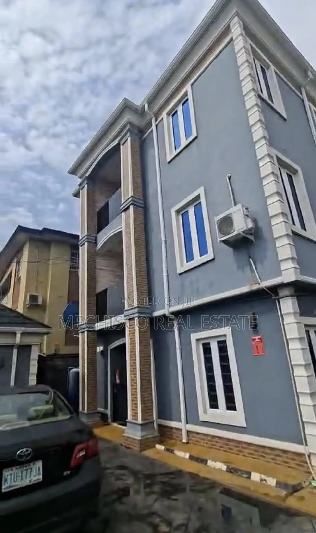 2bdrm Block of Flats in Oregun for sale in Oregun