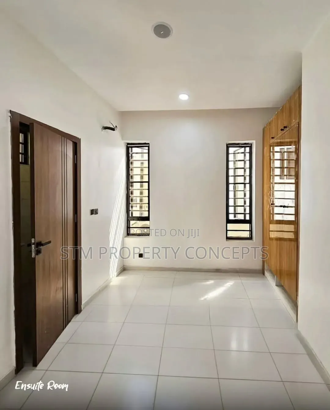 Furnished 2bdrm Block of Flats in Lekki Expressway for sale in Lekki Expressway