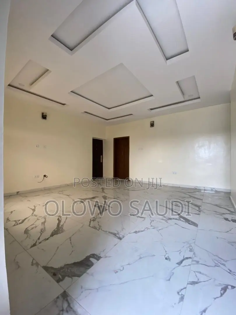 3bdrm Apartment in United Estate, Sangotedo for rent in Sangotedo