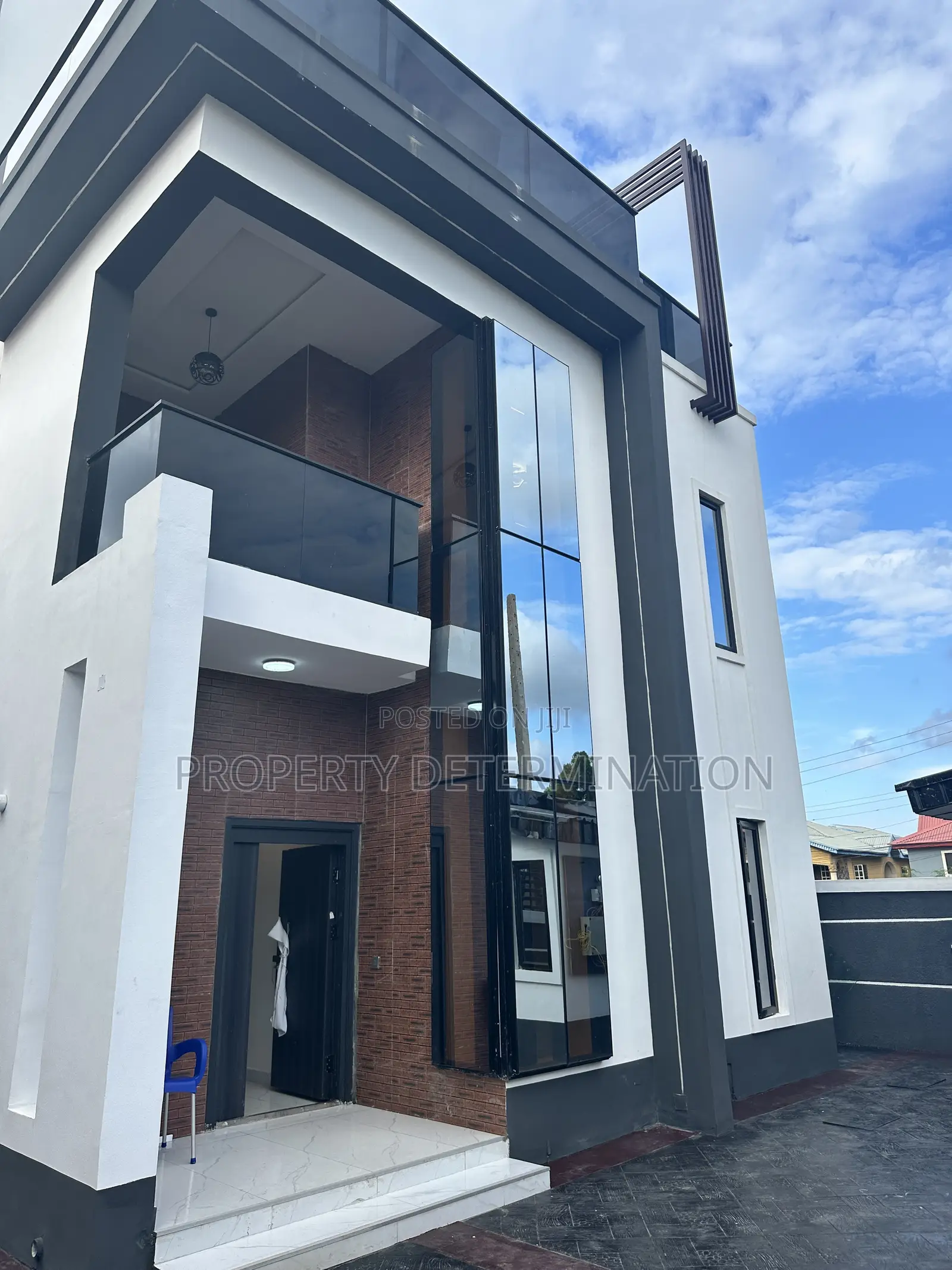5bdrm Duplex in Magodo for sale in Magodo