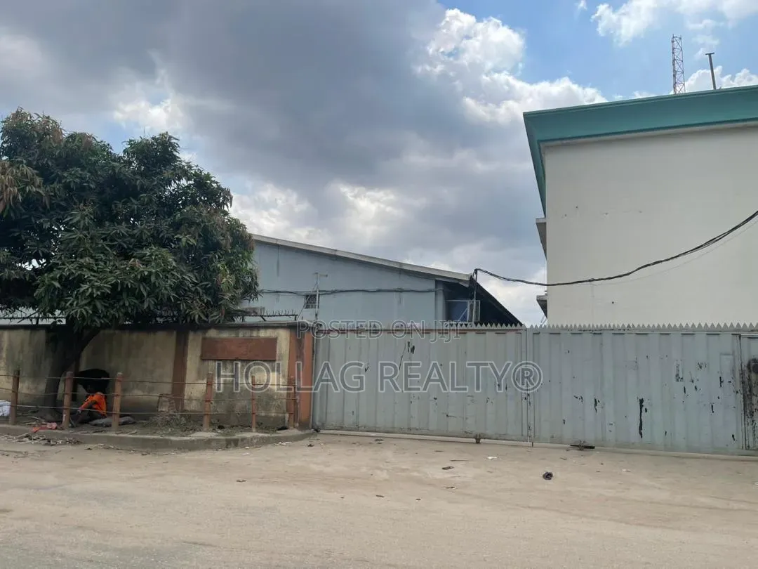 Warehouse and Office Block on 6177 SQMTS Land at Mushin in CHallenge / Mushin