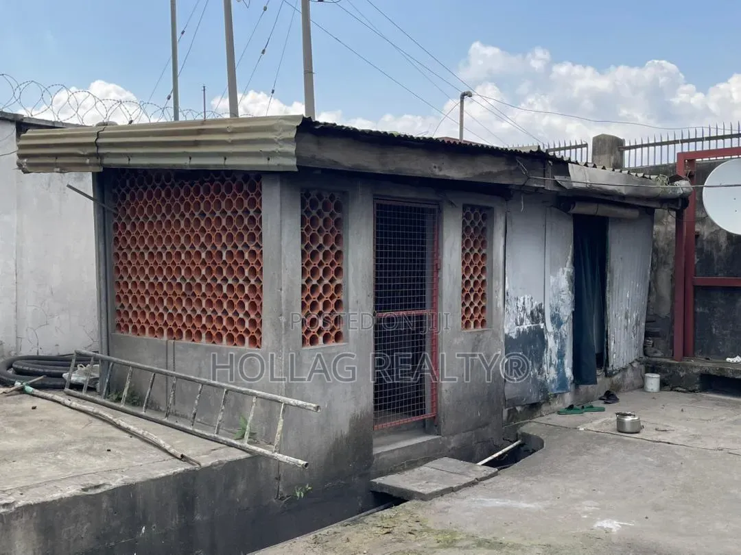 Warehouse and Office Block on 6177 SQMTS Land at Mushin in CHallenge / Mushin