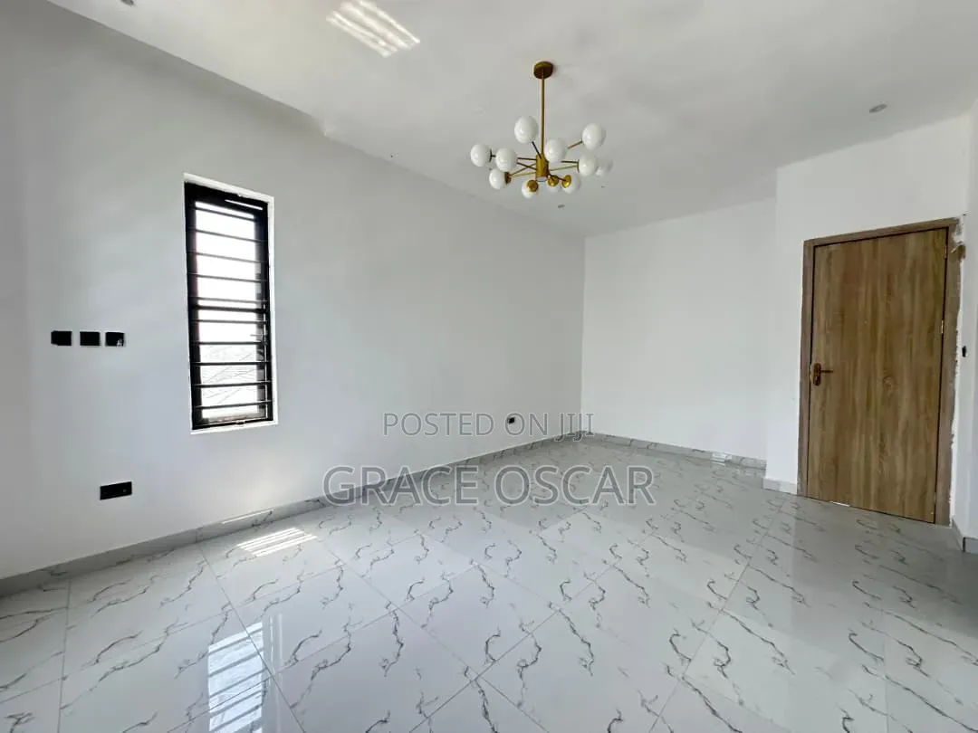 4bdrm Duplex in Lekki Expressway for rent in Lekki Expressway