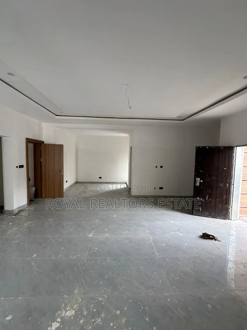 5bdrm Duplex in Asokoro for sale in Asokoro