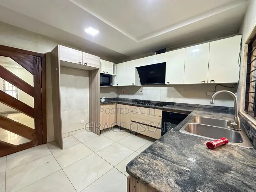 4bdrm Duplex in Ikate for rent in Ikate